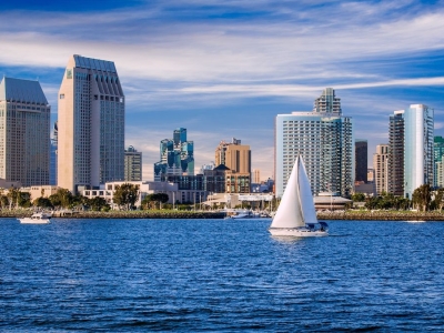 San Diego, Campamento de Surf, Familia 4 semanas 28/06-26/07 +1   Edad: 15 a 18
